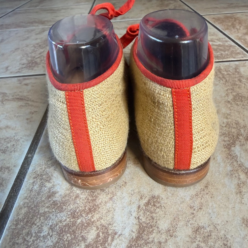 Stubbs‎ & Wootton Beige Linen Smoking Flats
Red Ribbon Lace Preppy Chic Size 7.5 - Picture 5 of 8